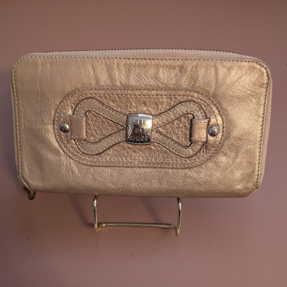 See By Chloe Long Zip Wallet! Authentic! Pre-loved